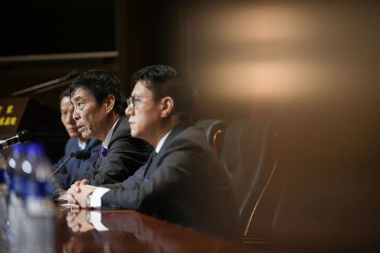 欧美一区二区在线看
